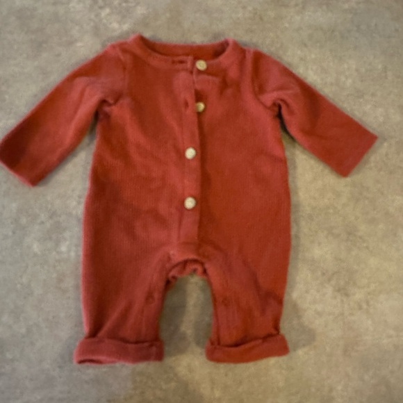 Cat & Jack - Cozy Baby Onesie Outfit, Size Newborn - Picture 2 of 3